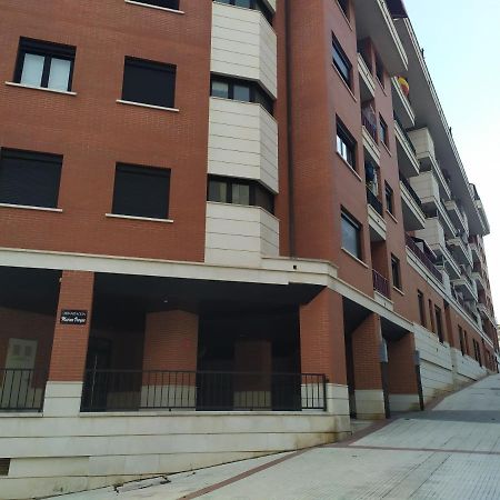 شقة Precioso Apartamento Con Terraza, Pistas De Padel Y Piscinas كاسترو أورديالس المظهر الخارجي الصورة